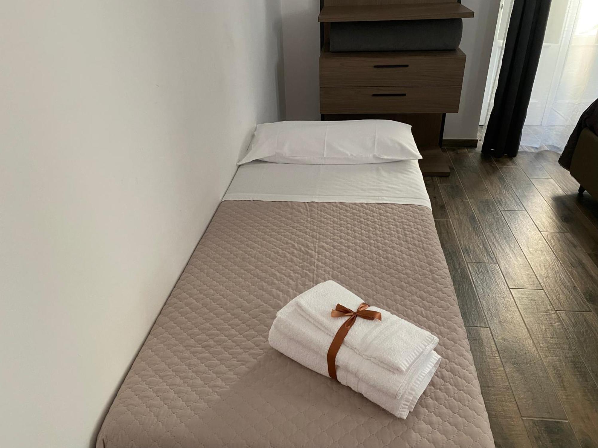 Holiday Guesthouse Салерно Стая снимка